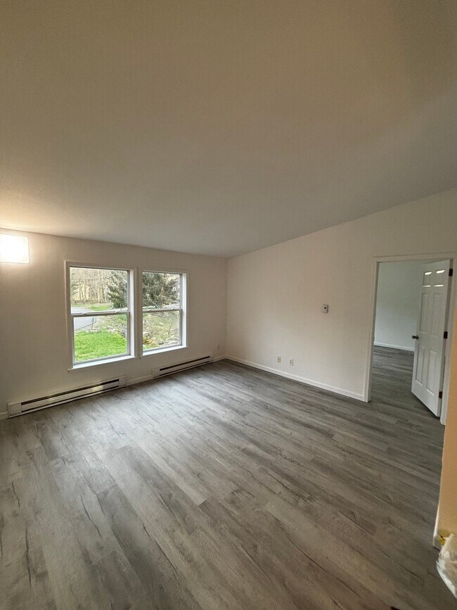 Foto del edificio - 9294 Bluebird Ct