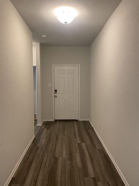 Foto del edificio - 107 Nathaniel Dr