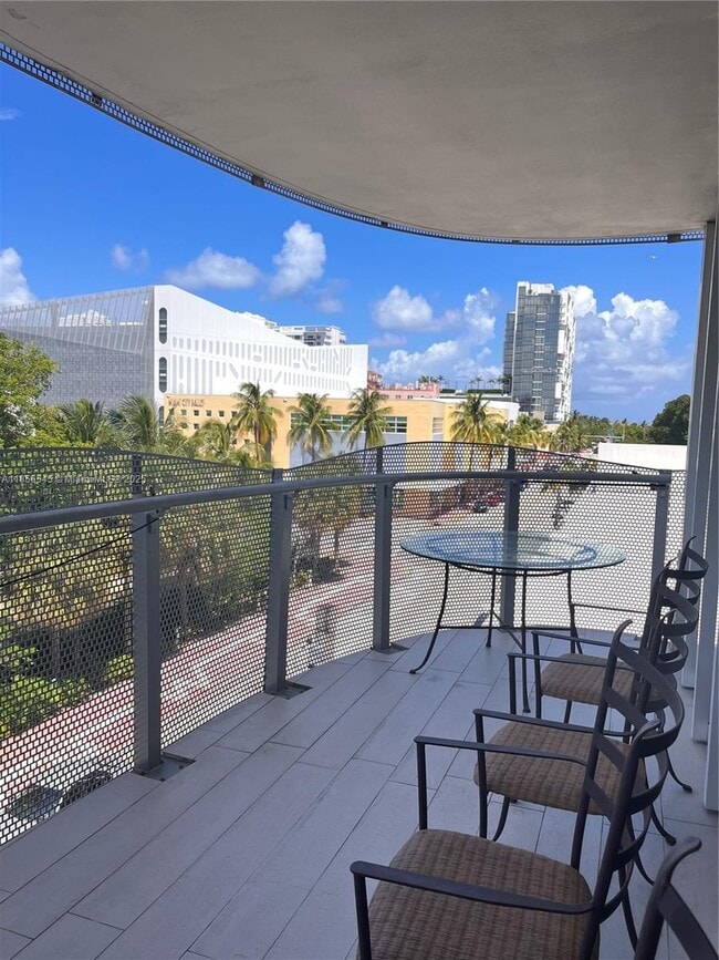 Foto del edificio - 2155 Washington Ct
