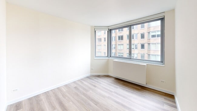 Interior Photo - View 34
