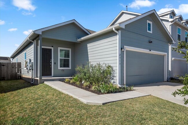 Building Photo - 2313 Forgetmenot Ln