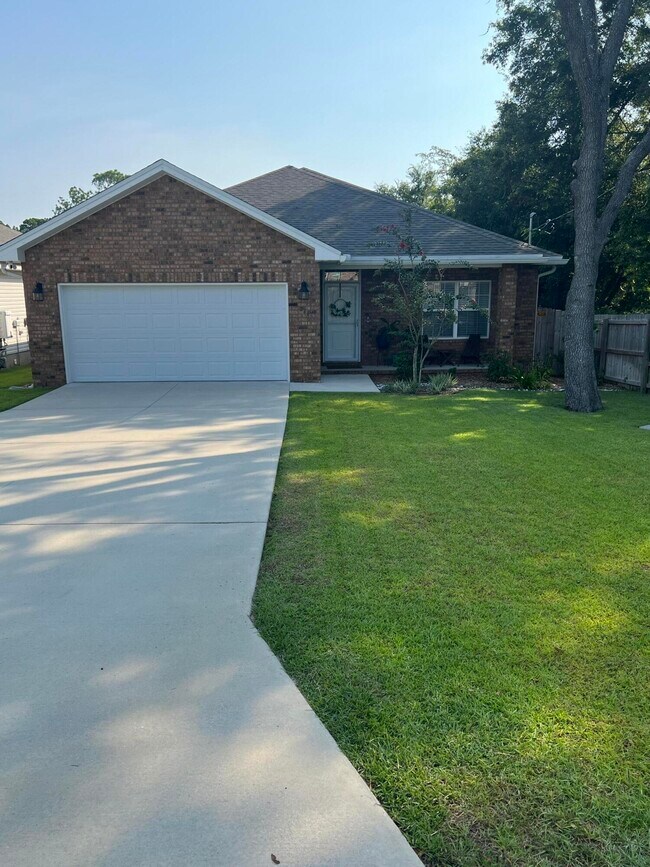 Building Photo - 248 Jefferson St