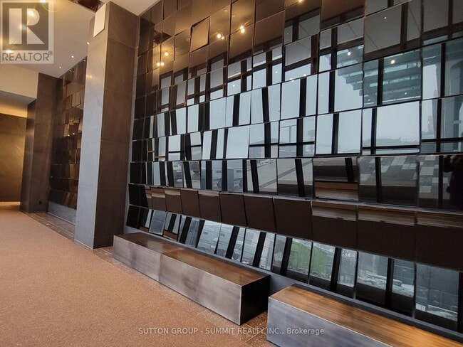 Building Photo - 8 Interchange Wy