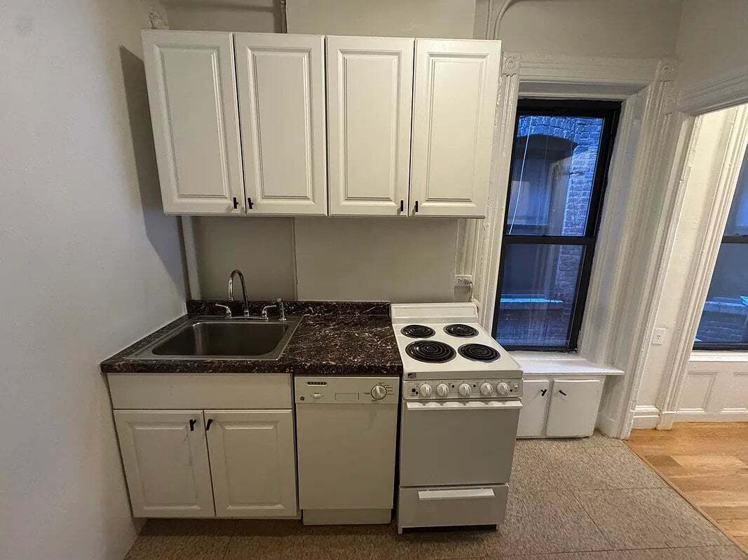 Foto del edificio - 792 9th Ave