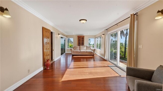 Photo - 1414 Raymond Ave House