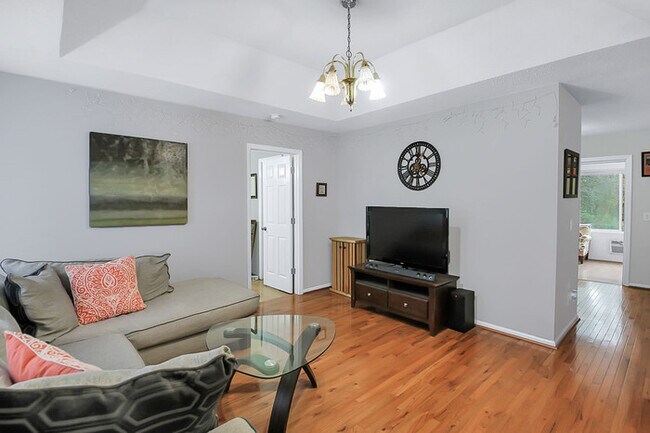 Foto del edificio - 151 Renaissance Way