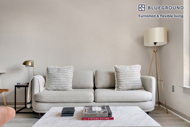 Foto del edificio - 505 18th St S