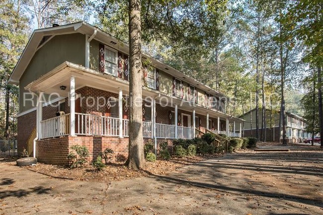 Building Photo - 126 Highland Park Dr