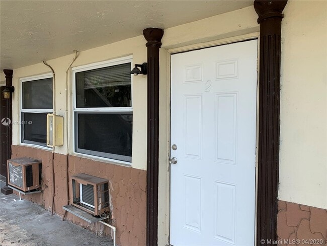 Building Photo - 1101 N 22nd Ave