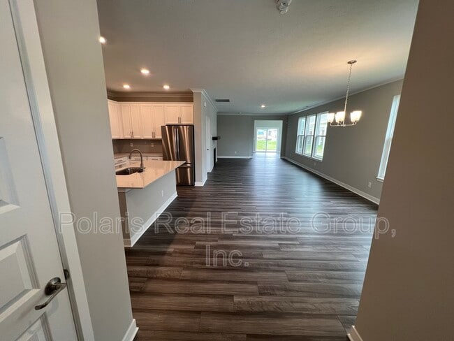 Foto del edificio - 1674 Garwood Dr