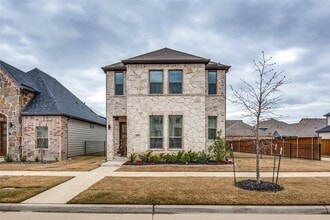 Building Photo - 4211 Curtiss Dr