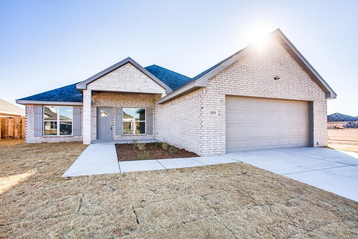 809 North 4th Street, Wolfforth, TX 79382 House Rental in Wolfforth