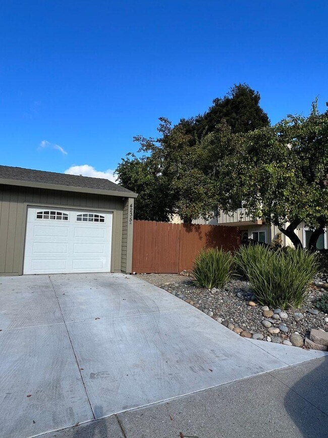 4235 Grace St, Capitola, CA 95010 House Rental in Capitola, CA