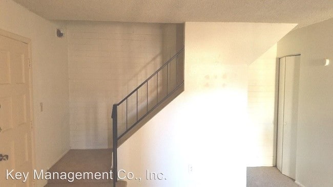 Building Photo - 3354 W Las Palmaritas Dr