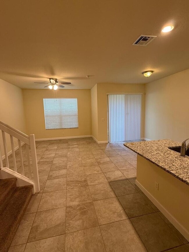 Building Photo - 5037 Ashley River Rd