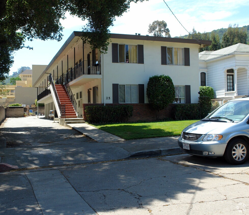 Primary Photo - 25 Broadway