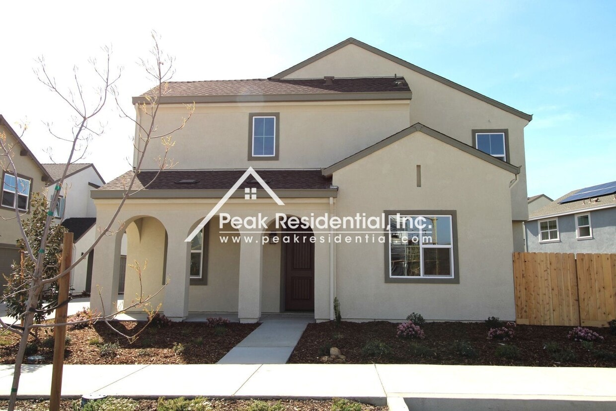 4 br, 3 bath House 3145 Sunny Gate Lane House Rental in Folsom, CA