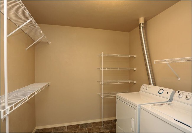 Foto del edificio - Maple Ridge