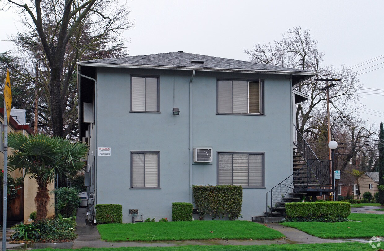 Building Photo - 2701 26th St