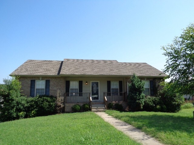 Foto principal - 720 Arrowfield Dr