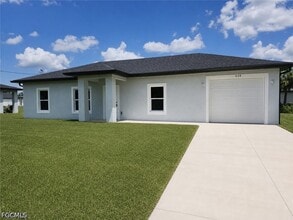 Building Photo - 608 Kleinart Dr