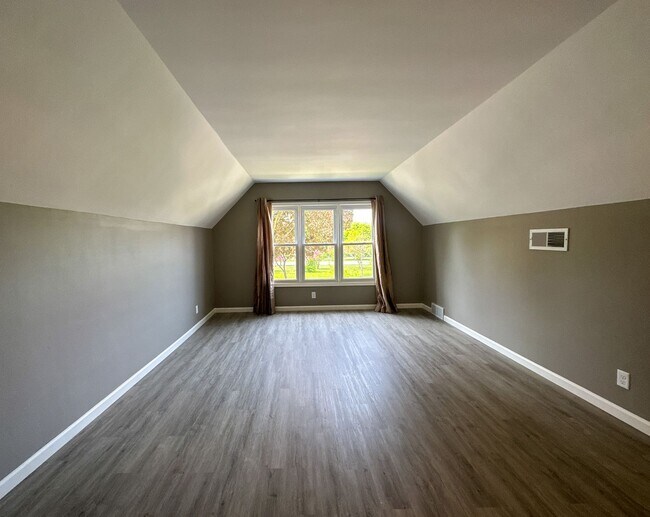 Foto del edificio - 3152 N 42nd Pl