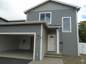 Building Photo - 703 N 29th Ave