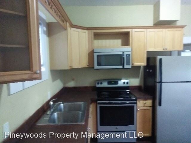 Foto del edificio - 2 br, 1 bath House - 2506 1/2 E Columbus Dr