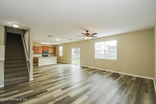 Foto del edificio - 3862 Falcon Crest Dr