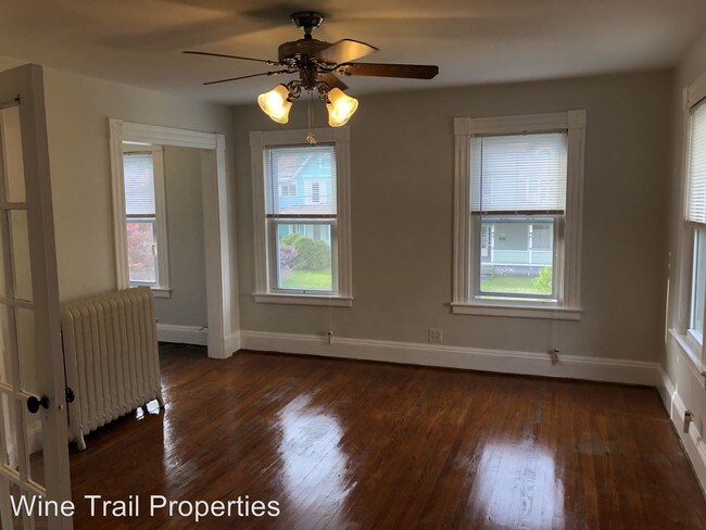 Foto del edificio - 1 br, 1 bath Apartment - 185 Lewis Street