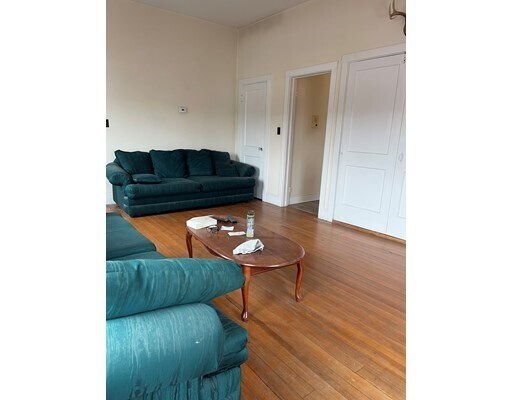 Foto del edificio - 60 Hopedale St