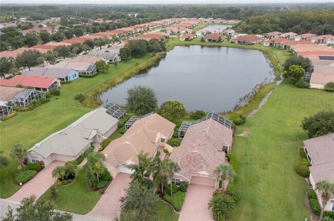 Foto del edificio - 2312 Summersweet Dr