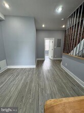 Building Photo - 1522 Willington St