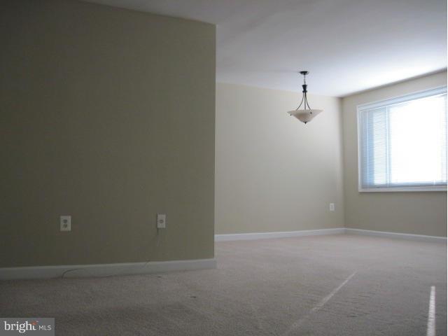 Building Photo - 1200 S Arlington Ridge Rd