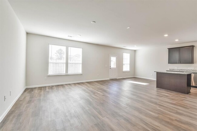 Building Photo - 11751 Armadale Dr