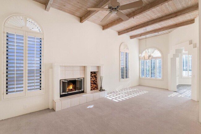 Building Photo - 10227 E Gold Dust Ave, Scottsdale, AZ 85258