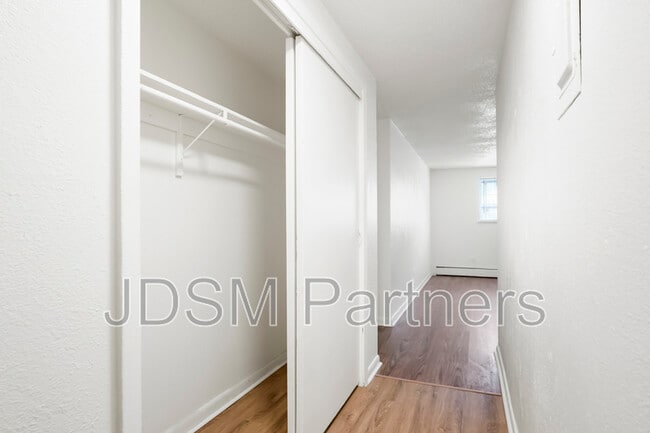 Foto del edificio - 1415 N Pearl St