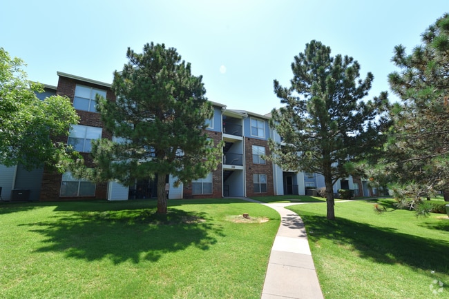 Building Photo - Pebble Creek Apartments