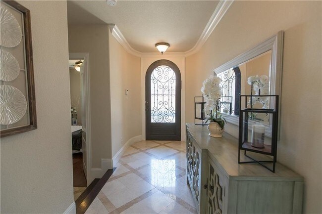 Foto del edificio - 9107 Cochran Bluff Ln