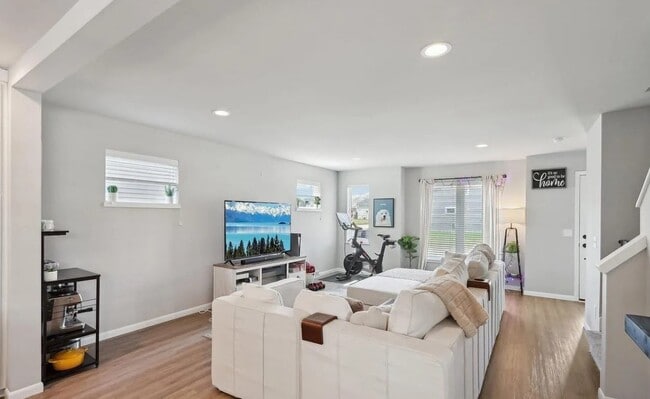 Building Photo - 2607 Wildcat Dr