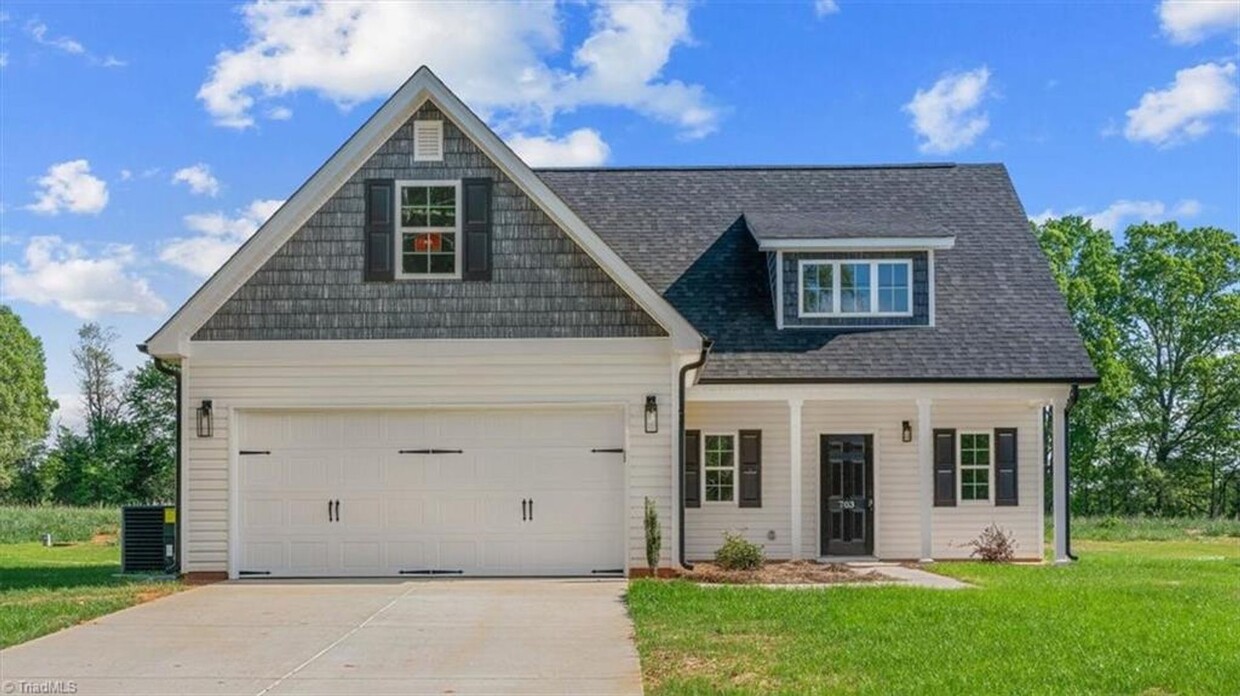 Primary Photo - Beautiful New Construction 3 Bed 2.5 Bath ...