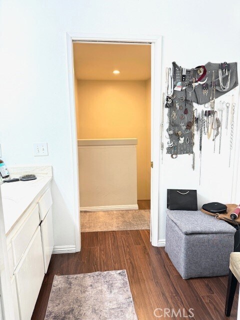 Foto del edificio - 676 Parkwood Ln