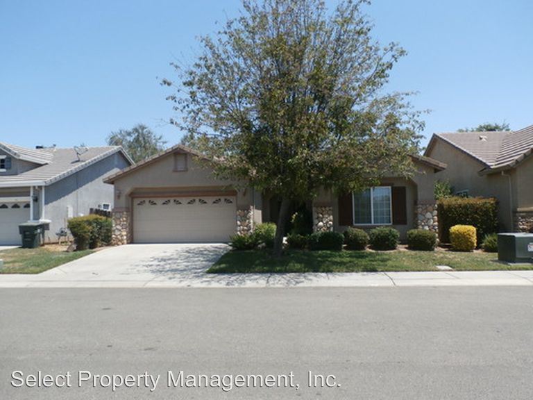 Primary Photo - 1090 Randolph Dr