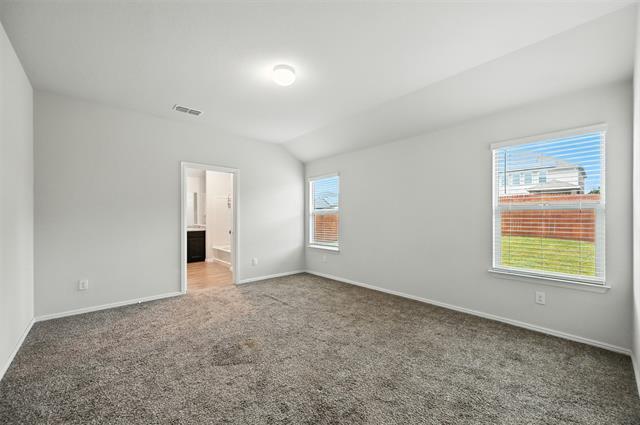 Foto del edificio - 516 Foxhunter St