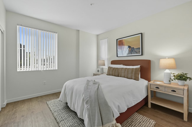 1A- Bdrm.jpg - Boulders Menifee