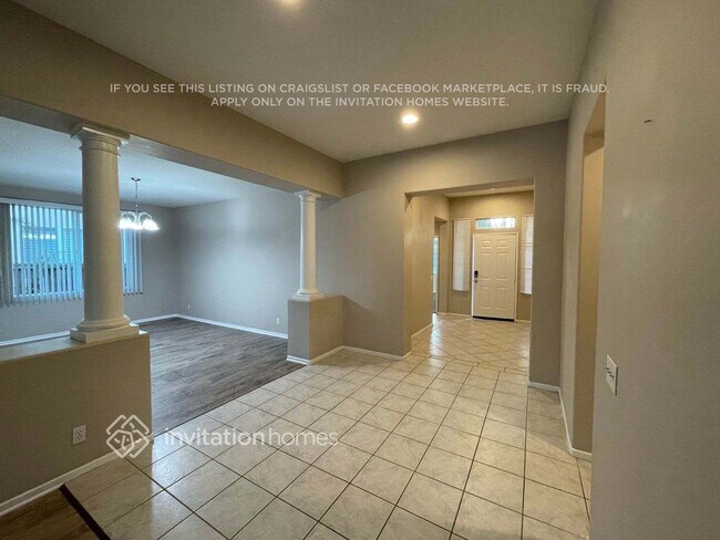 Foto del edificio - 31864 Feather Creek Dr