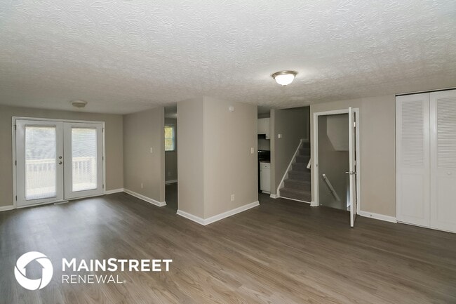 Building Photo - 7180 Buck Creek Dr