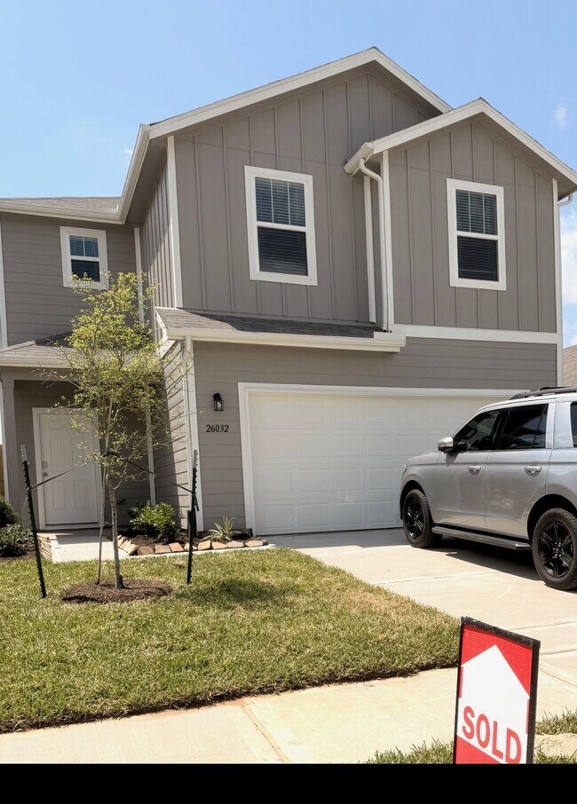 Foto del edificio - 26032 Hampshire Dr