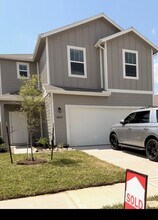 Building Photo - 26032 Hampshire Dr