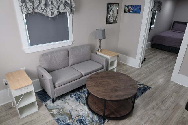 Building Photo - 4119 Lasalle St